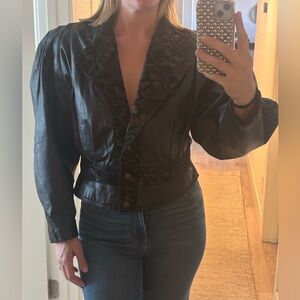 VINTAGE 80’s leather jacket!!